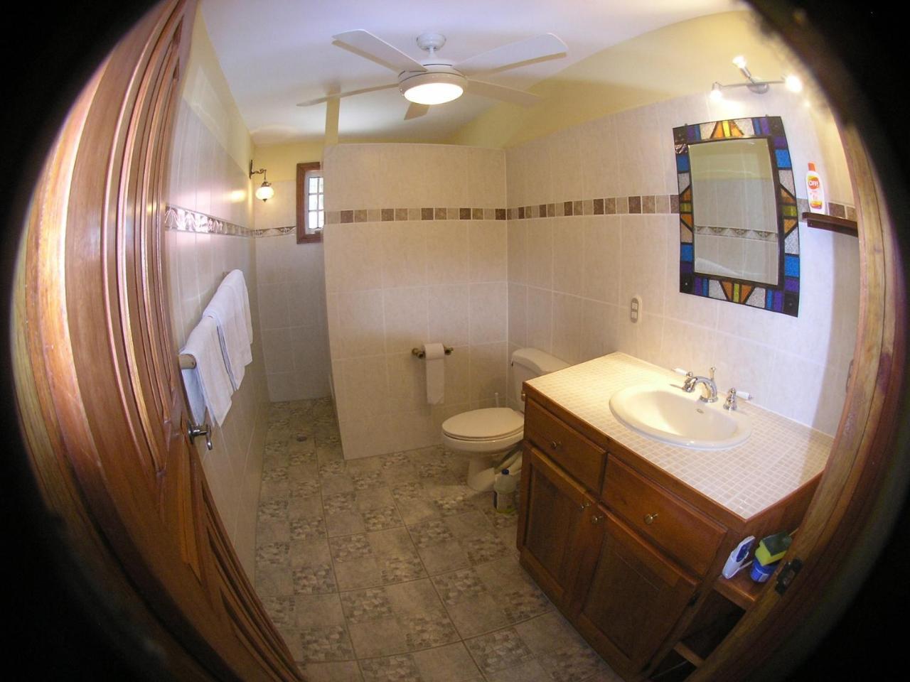 Wikkid Resort Dixon Cove Экстерьер фото